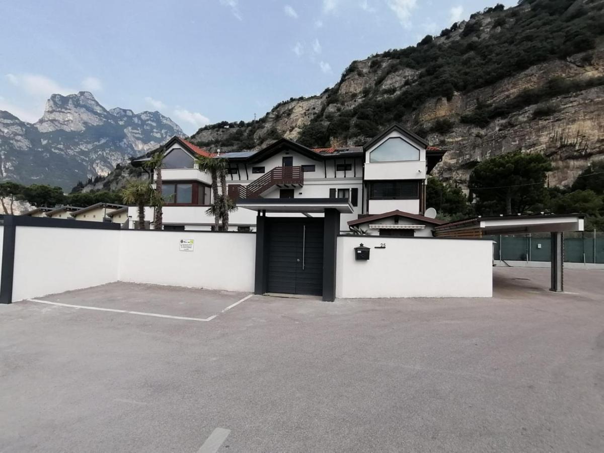 Torbole Lake Front Torbole Sul Garda Exterior foto